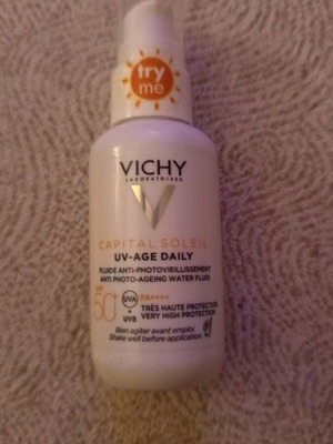 Vichy Capital Soleil UV-Age Daily SPF 50+ αντηλιακό προσώπου