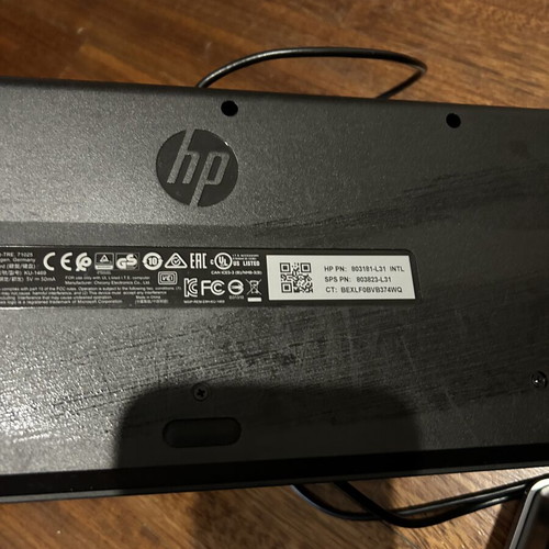 HP keyboard and speakers set like new