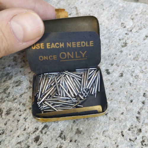 Columbia phonograph needles used
