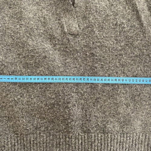 H&M sweater with collar like new, gray, size small