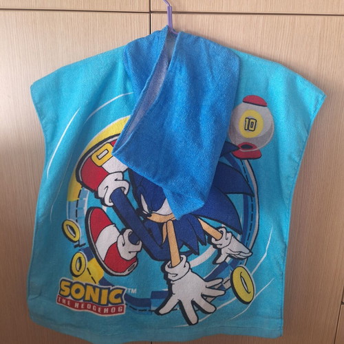Sonic Kids Poncho New for Pool and Beach