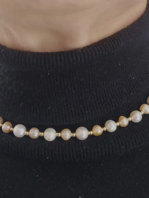 Necklace of pink and white freshwater pearls with gold-plated clasp new