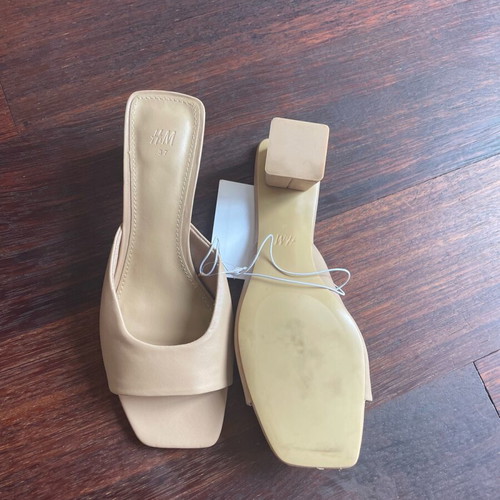 H&M mules beige new, square heel size 37, vegan leather