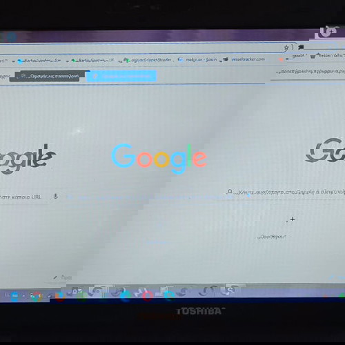 Laptop Toshiba 15.6 άριστο, 600GB HDD, 6GB μνήμη, Intel Pentium, μπλε με CD drive