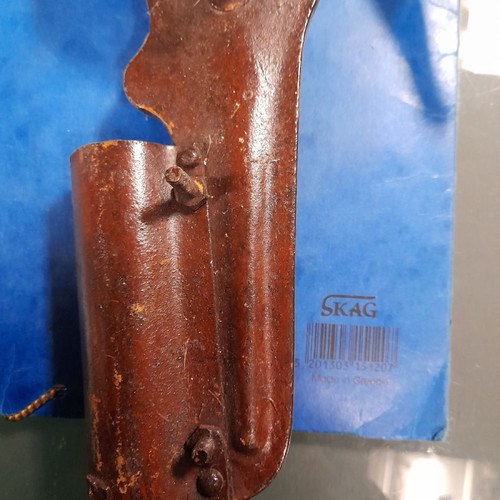 Antique branch cutting tool used, functional from 1936