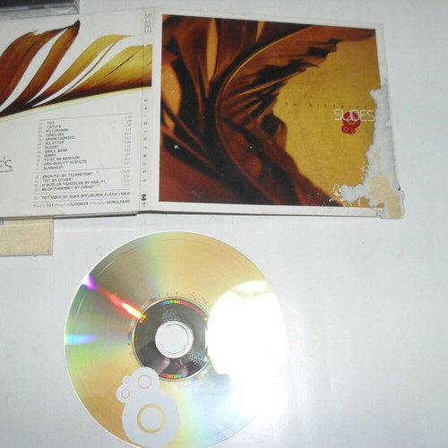 5 original electronic music CDs used with slightly damaged digipaks