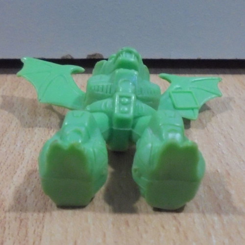 Battle Beast Blitzkrieg Bat #12 light green used without hands and weapon Takara Hasbro 1986