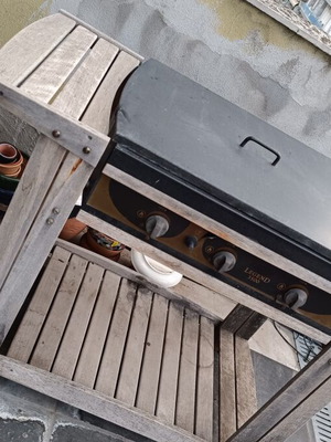 Sunshine Legend 3500 gas grill used, 3 burners, 3004 cm² cooking area