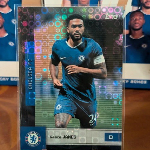 Reece James Halo Topps Chelsea team set 2025-26 like new