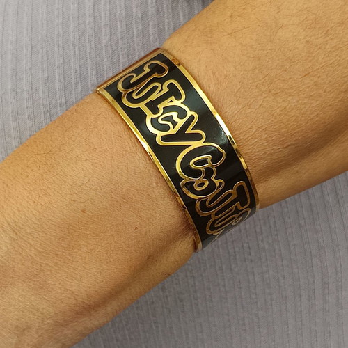 Juicy Couture three gold-tone bangle bracelets like new