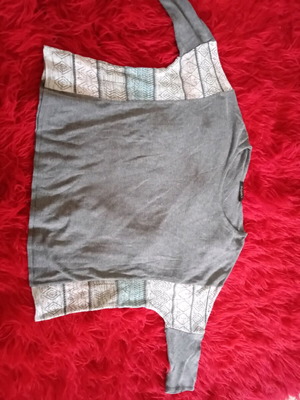 Thin pullover like new