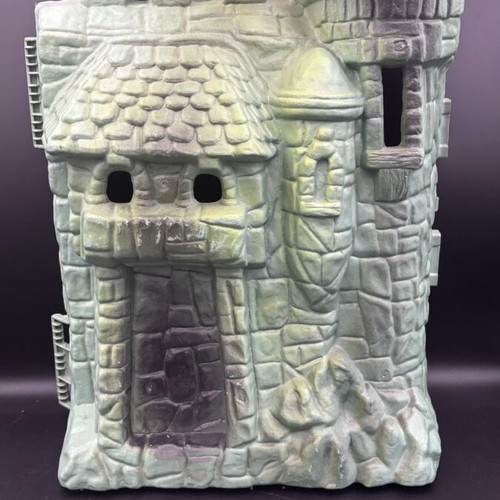 Castle Grayskull Shell 1981 vintage, like new