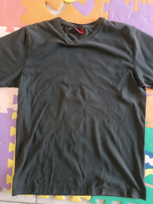 Levi's T-shirt medium μαύρο μεταχειρισμένο σε πολύ καλή κατάσταση