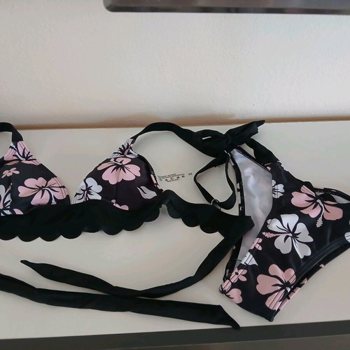 Shein swimwear set new, 3 pieces, sizes XS and S