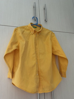 Benetton yellow kids shirt like new, size 110 cm