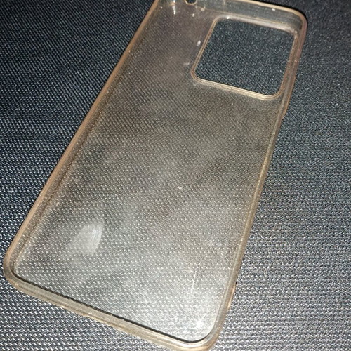 Xiaomi Redmi 13C silicone case like new, transparent