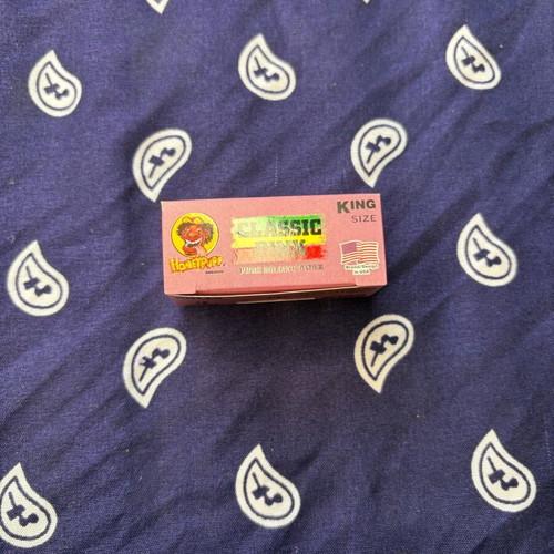 HoneyPuff Classic Pink Roll 3 Meter King Size new, pink color