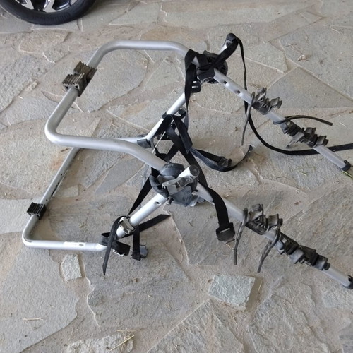 Tule Free Way 968 Car Rack for 3 Bikes like new