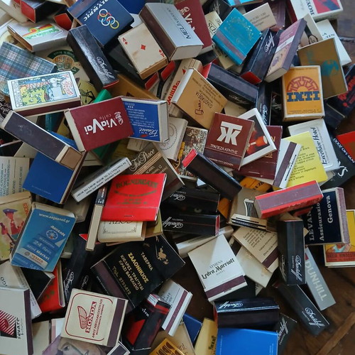 Match collection used, 360 pieces, rare boxes