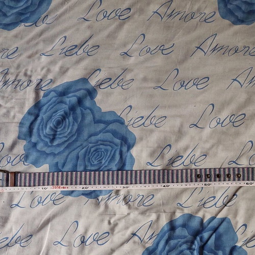 Benetton belt 65cm like new, multicolored