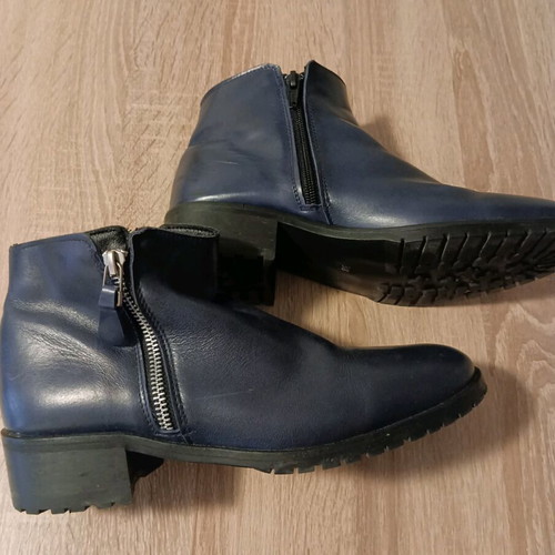 Women's ankle boots size 38 like new, dark blue leather