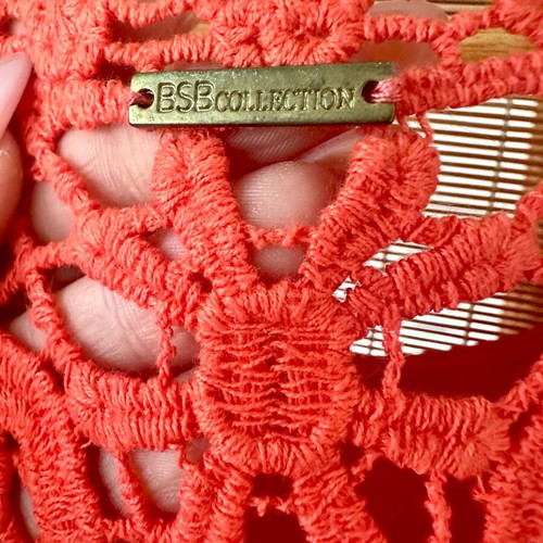 BSB crop top like new, size 42, coral with embroidered back