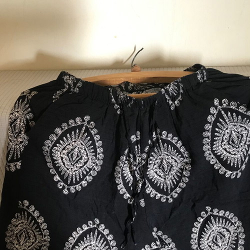 Celestino viscose pants S/M, new, black and white