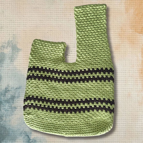 Handmade Wrist Bag Mosu in Avocado Cotton