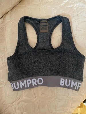 Bumpro sports bra like new, size S, gray, Gymshark