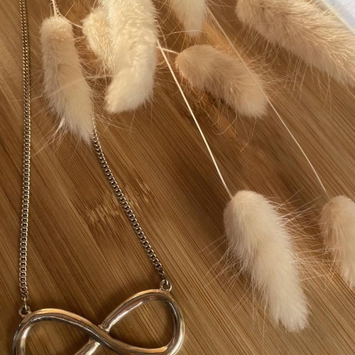 Long necklace used with infinity shape, 35 cm chain length
