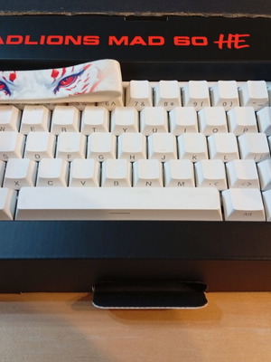 Madlions mad60he gaming keyboard with RGB lighting