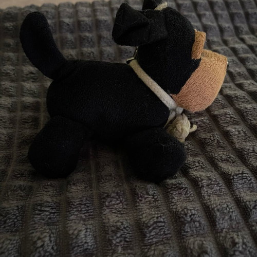 Dog keychain new, black