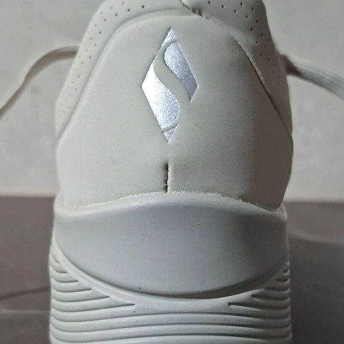 Skechers Uno Stand on Air women's sneakers new, off-white size 37.5