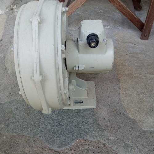 Three-phase blower 0.075 kW used, 230/400V, Germany