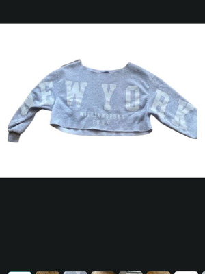 Stradivarius crop top hoodie with NY logo