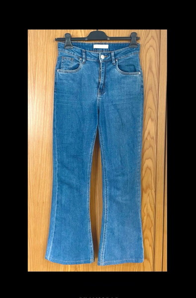 Blue jeans high rise bootcut 34