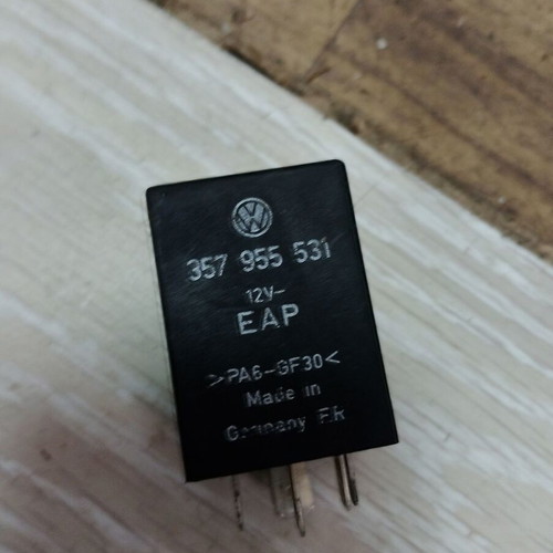 Audi wiper interval relay 357955531