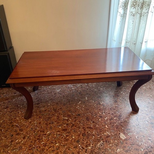 Wooden coffee tables set used with curved legs, two pieces
