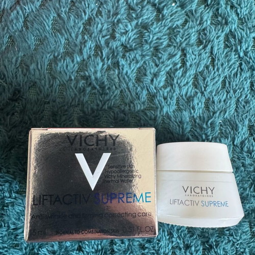 Vichy Liftactiv Supreme red corduroy travel pouch new 15 ml