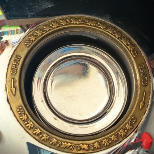 The Dalvey Flask luxury with built-in glass, like new