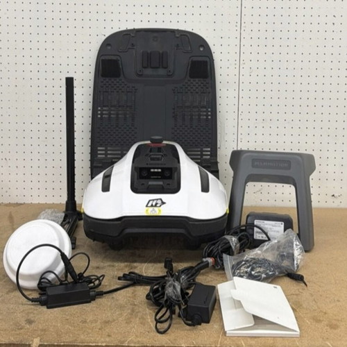 MAMMOTION Yuka mini 7.5 in. robot lawn mower, AI Vision, 1/4 acre