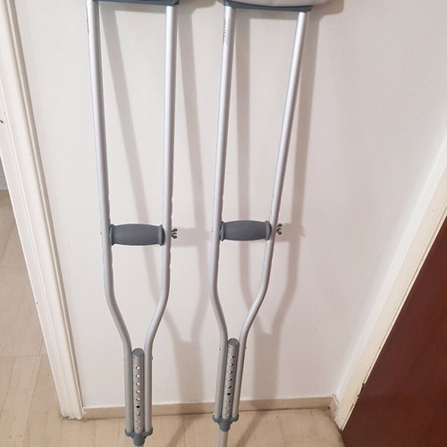 Adjustable aluminum crutches new, unused