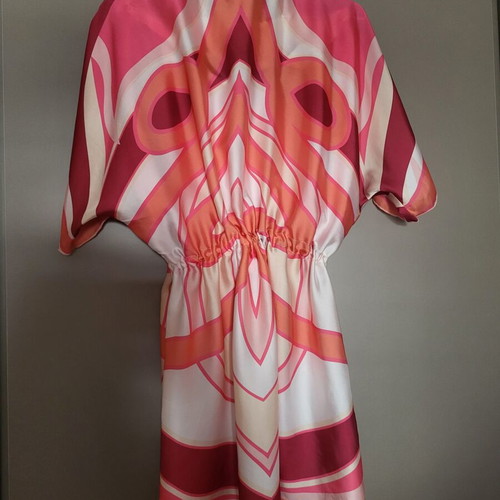 Kimono and Bermuda set Lynne size M like new, red and orange