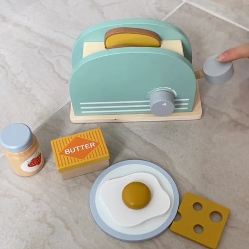 Wooden pop-up toaster playset with kitchen accessories new
