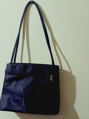 A2S women's black handbag new 25x30 with 2 large pockets