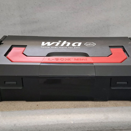Wiha 591 E-Screwdriver like new, battery powered with light