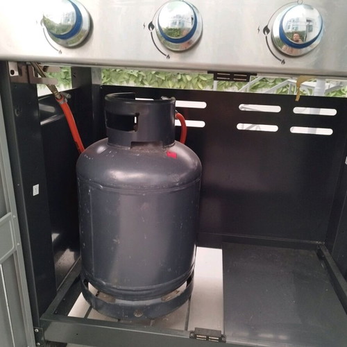 Campingaz grill large like new