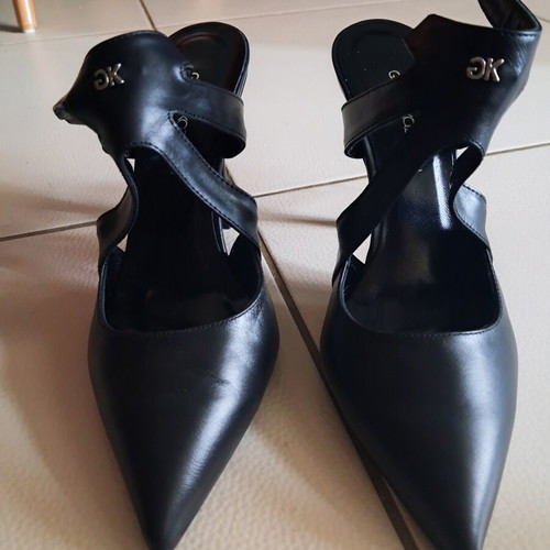 Gianna Kazakou leather pumps new, size 40, black