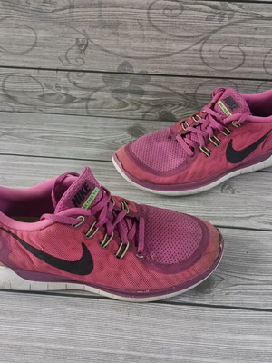 Nike Free Run women's running shoes used, pink, size 40.5