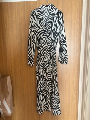 Zebra Print Midi Dress Celestino like new, size XL